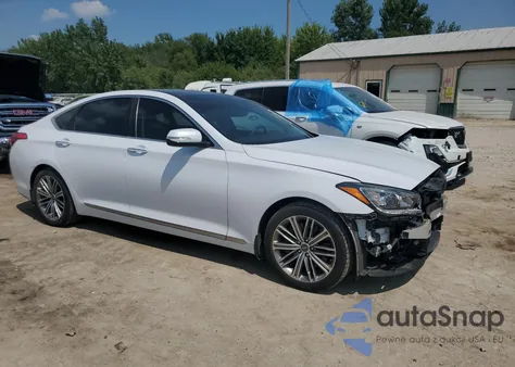 2018 Genesis G80 Base из США, поврежденный, VIN KMHGN4JE6JU263150